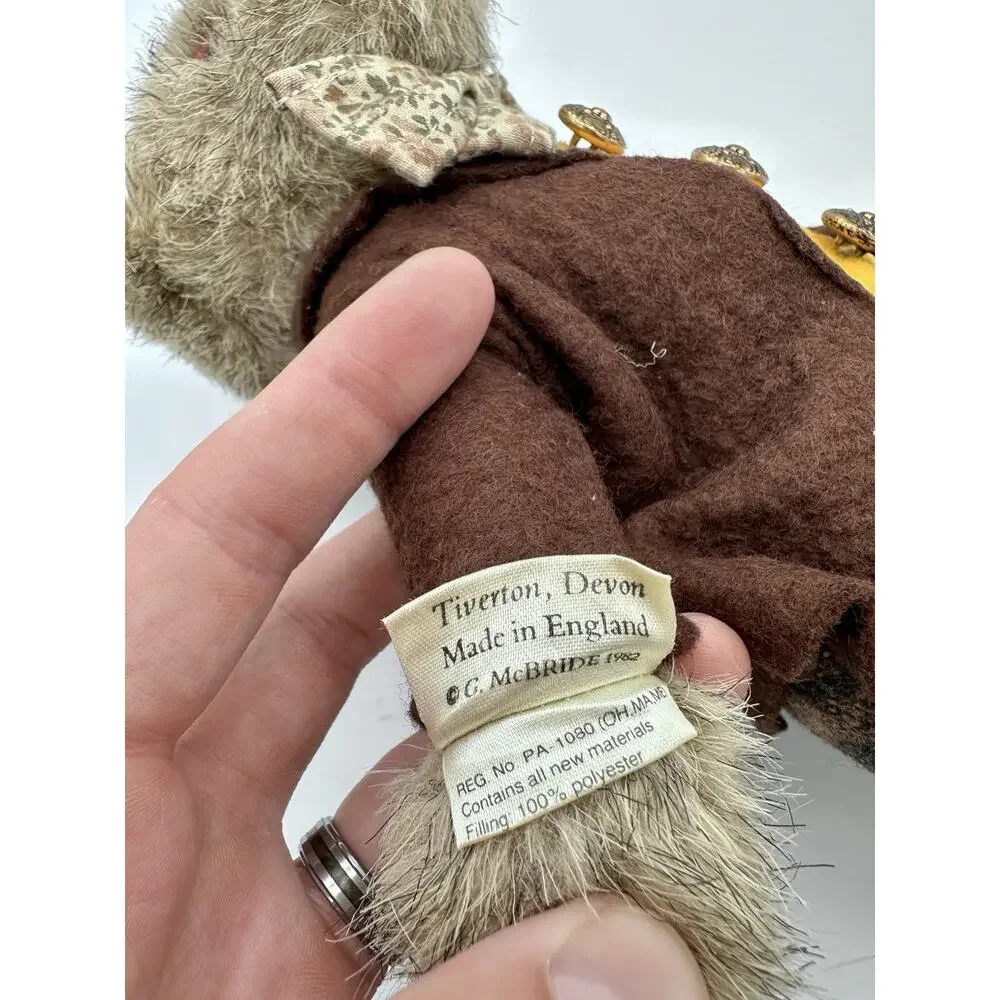 1982 Little Folk G McBride Mouse Plush Dressed England Plaid Waistcoat Outfit